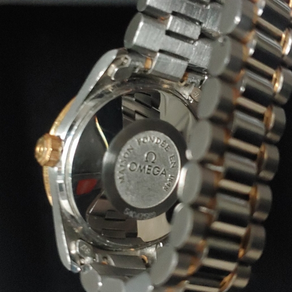 sold Omega Vintage Stainless Steel Watch - Picture 3 of 6